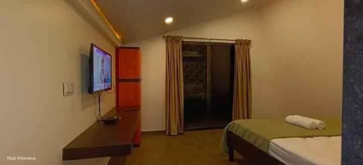 Klub Khavana- The Exclusive Beachfront Resort Vengurla 외부 사진