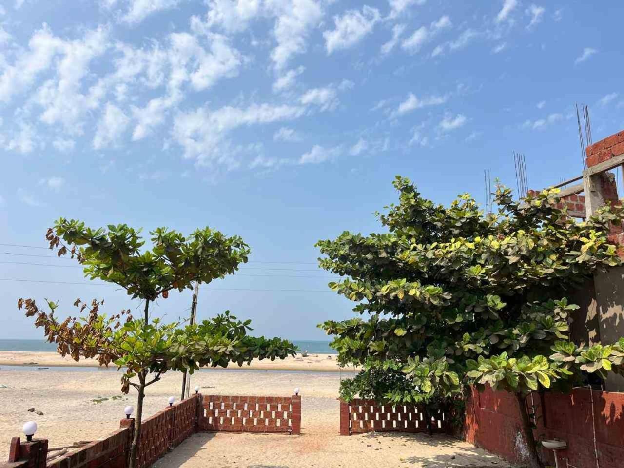 Klub Khavana- The Exclusive Beachfront Resort Vengurla 외부 사진