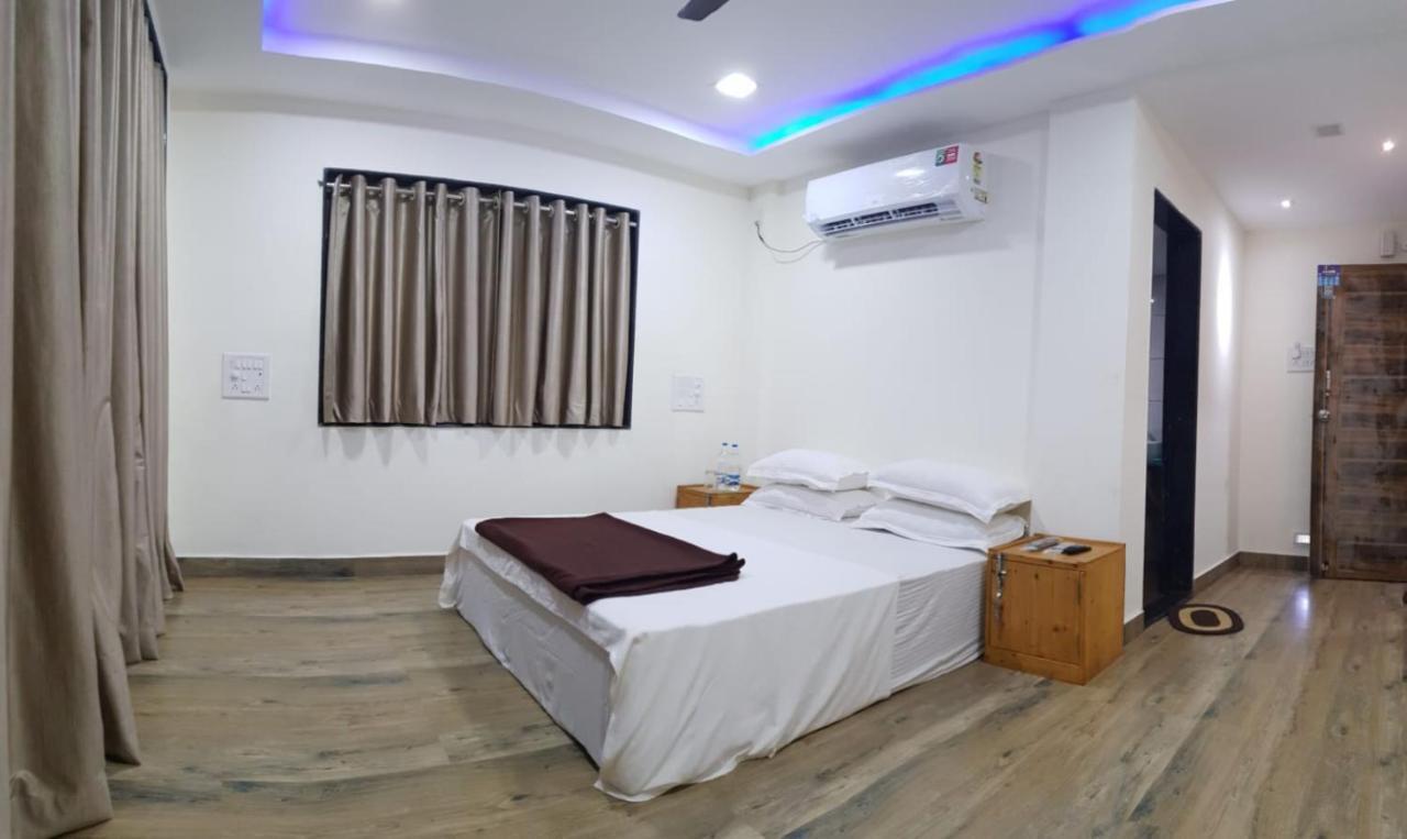 Klub Khavana- The Exclusive Beachfront Resort Vengurla 외부 사진