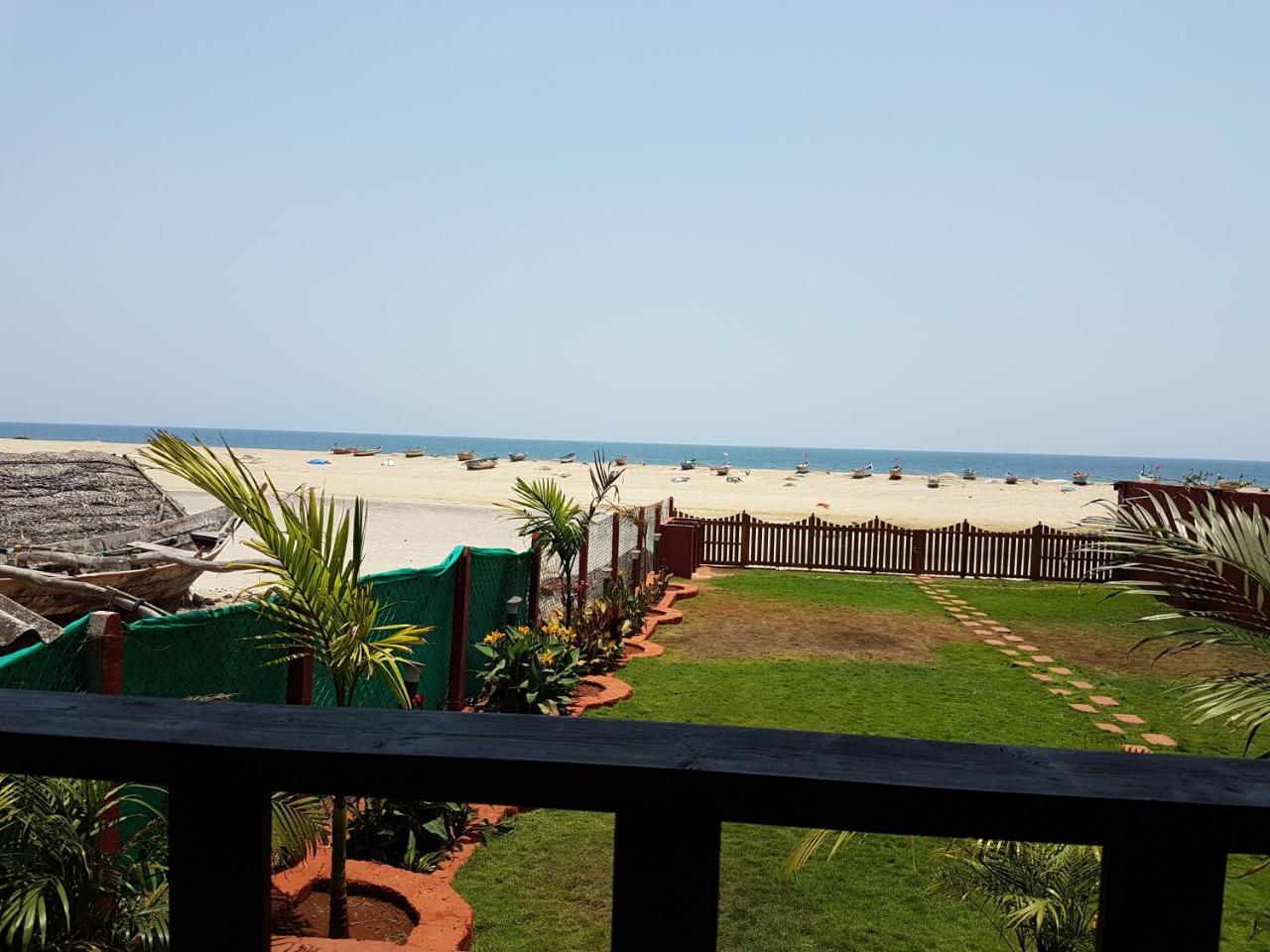 Klub Khavana- The Exclusive Beachfront Resort Vengurla 외부 사진